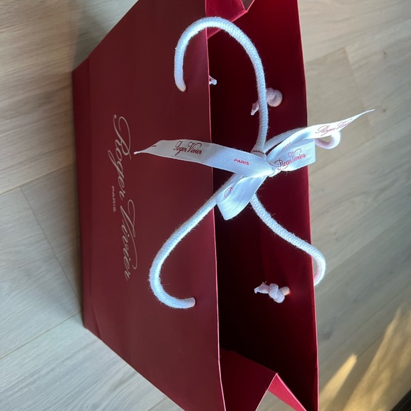 Excellent condition large Roger shopping bag with ribbon - Picture 5 of 5